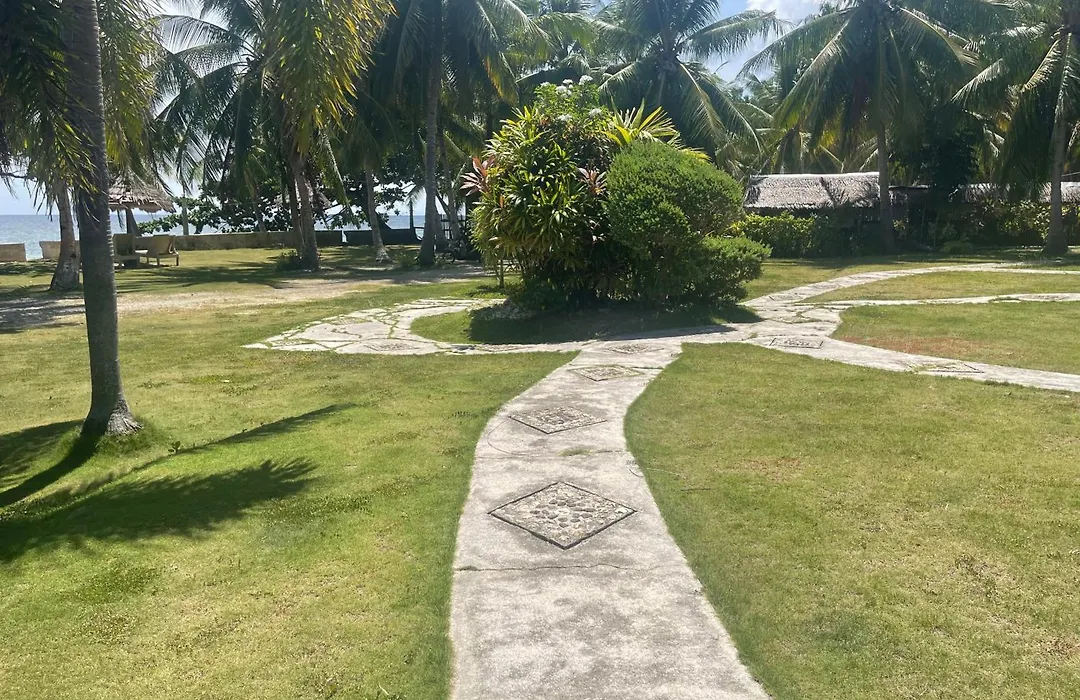 Cliff Side Beach Resort And Cottages-1