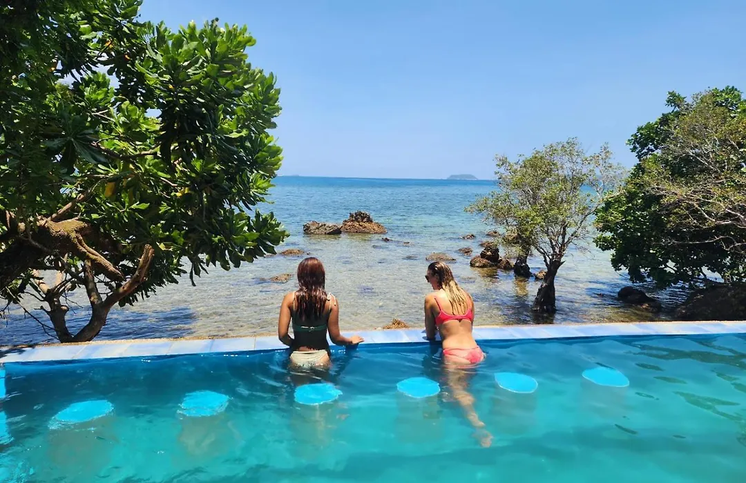 Cocovana Beach Resort (Adults Only)-1