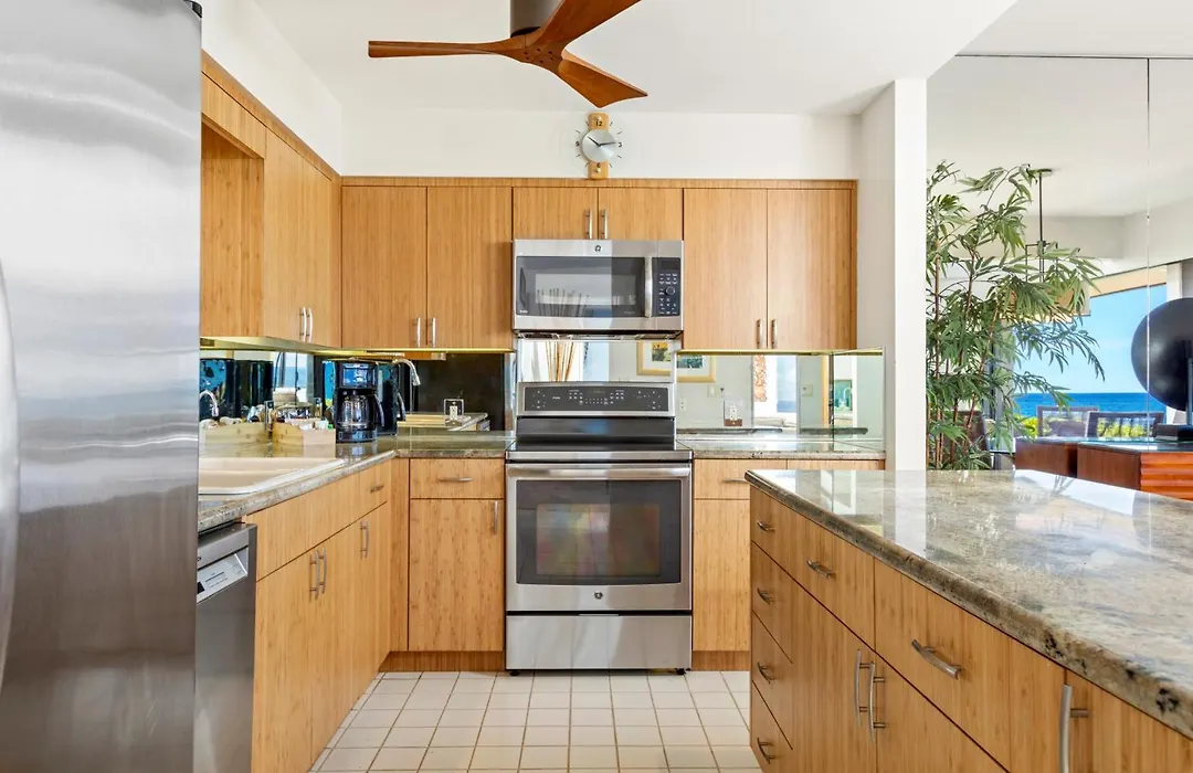 Makena Surf- Coraltree Residence Collection-1