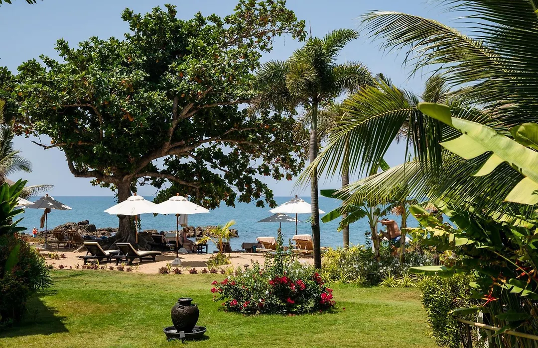 Lanta Palace Beach Resort & Spa - Adult Only-1