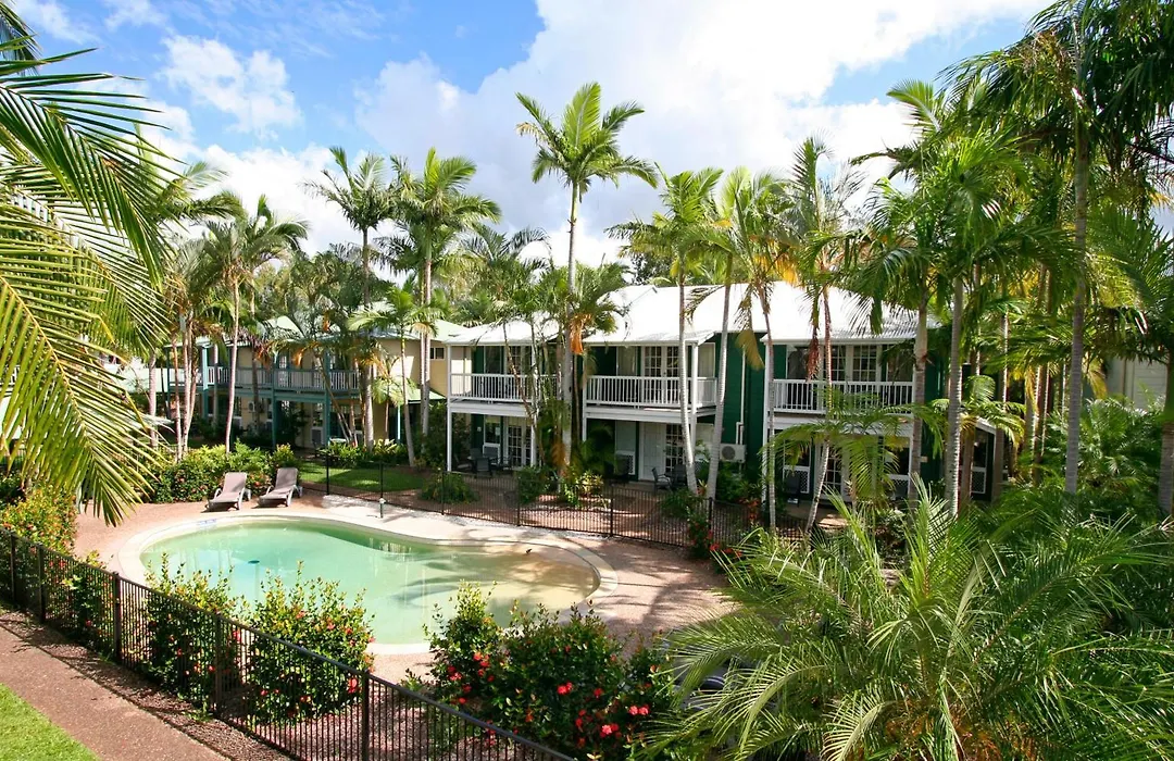Coral Beach Noosa Resort-1