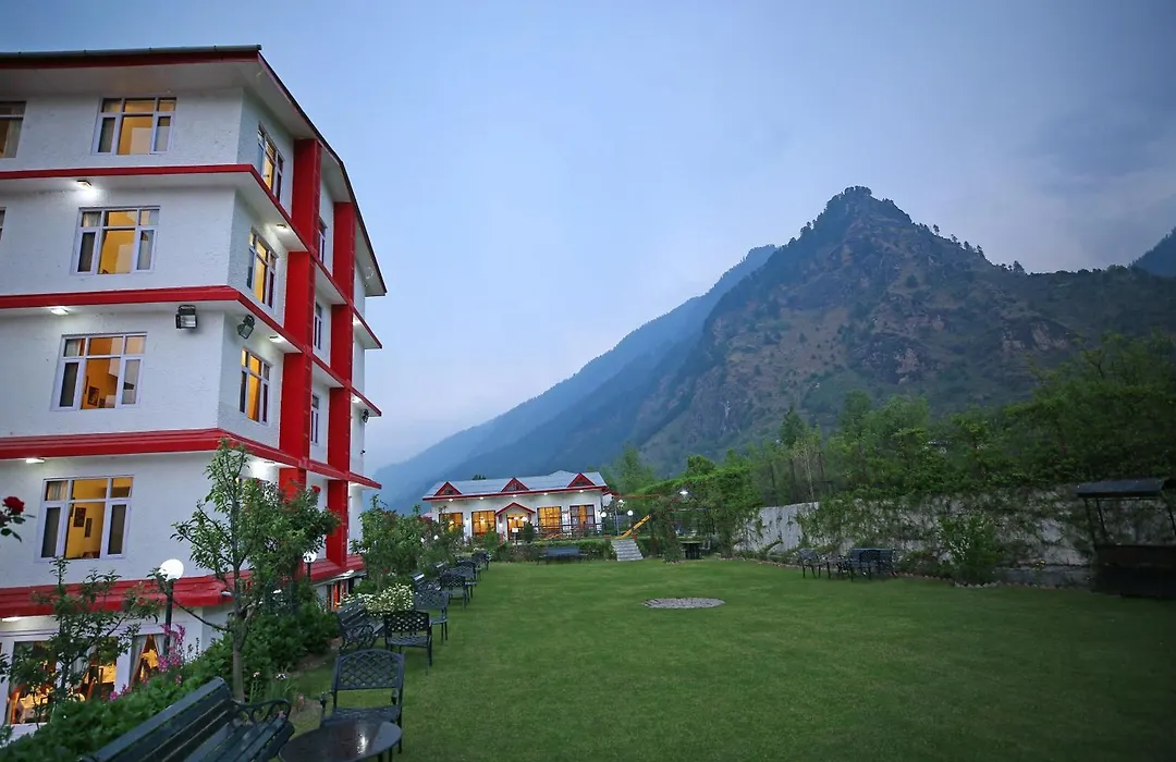 De Vivendi Resorts, Manali With 35000 Sqft Open Lawn-1