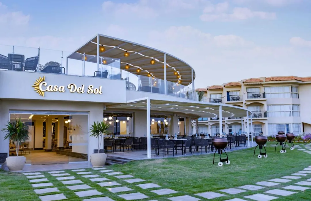 The V Luxury Resort Sahl Hasheesh-1