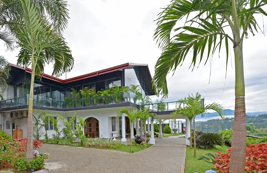 Fox Kandy By Fox Resorts - Luxury In The Mist-1