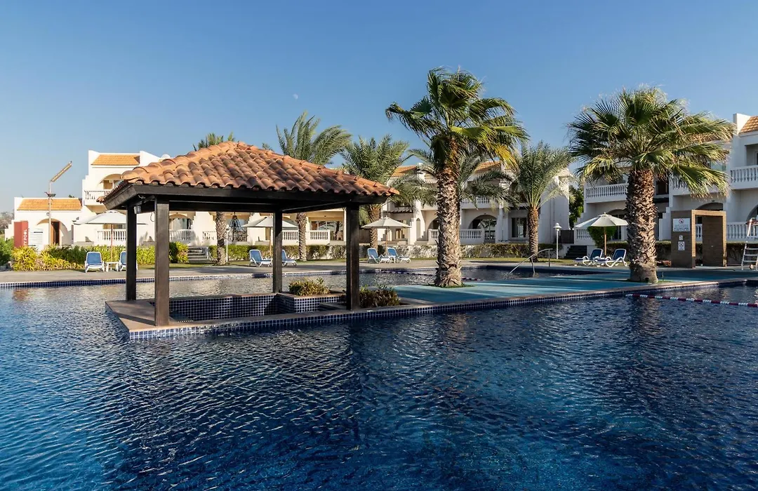 Barracuda Resort-1