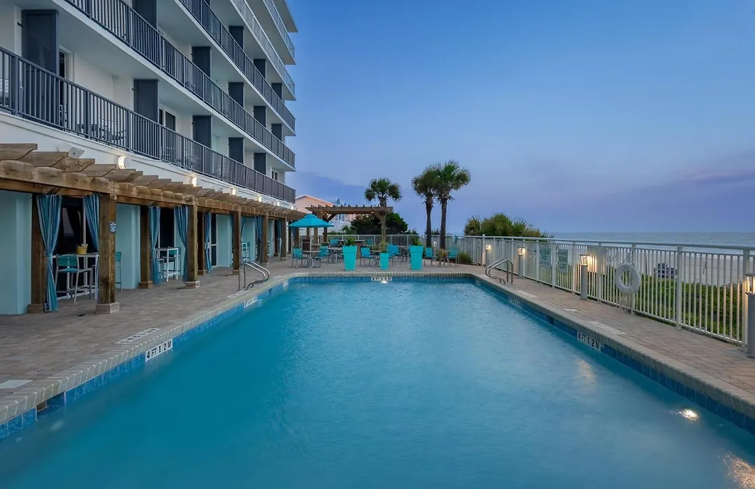 Holiday Inn Resort Oceanfront At Surfside Beach By Ihg-1