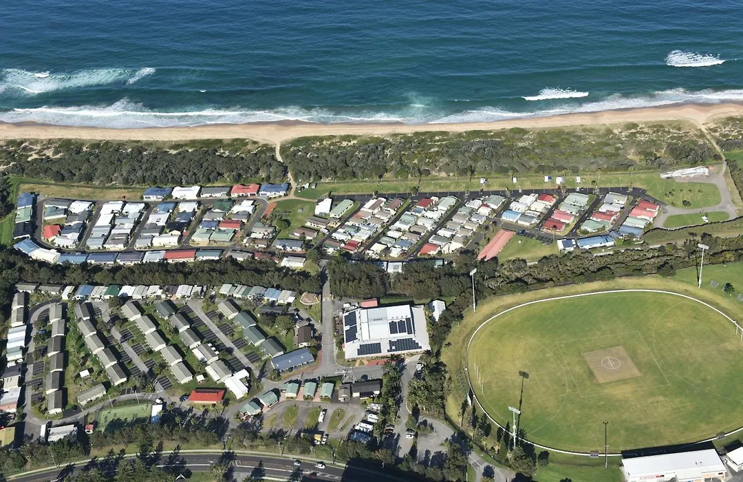 Wollongong Surf Leisure Resort-1