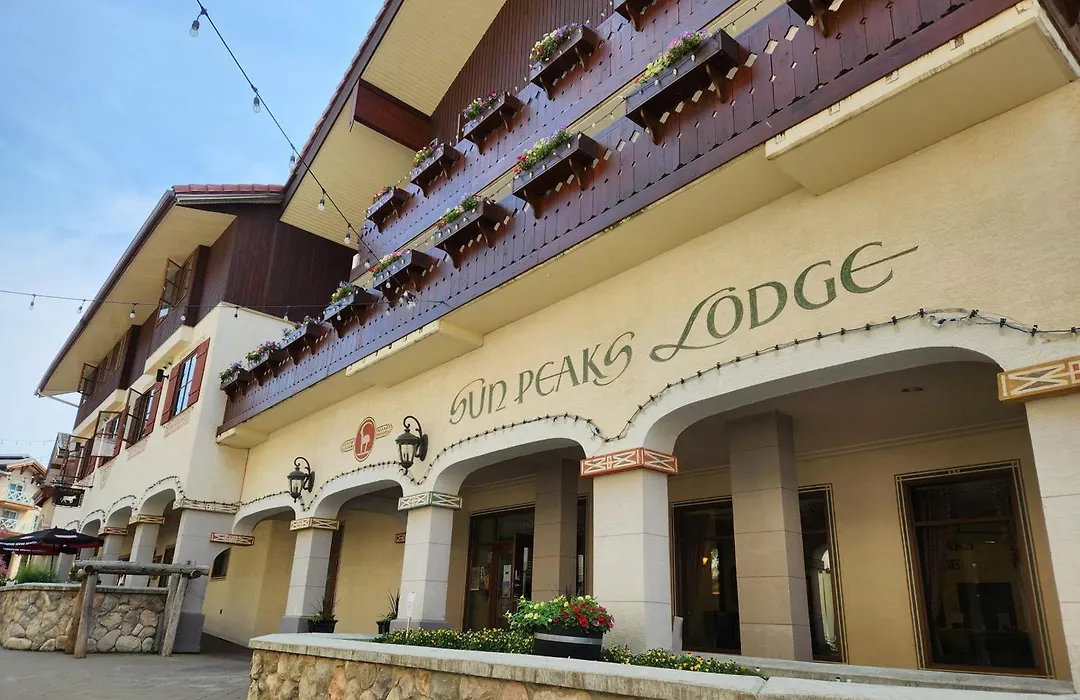 Sun Peaks Lodge-1