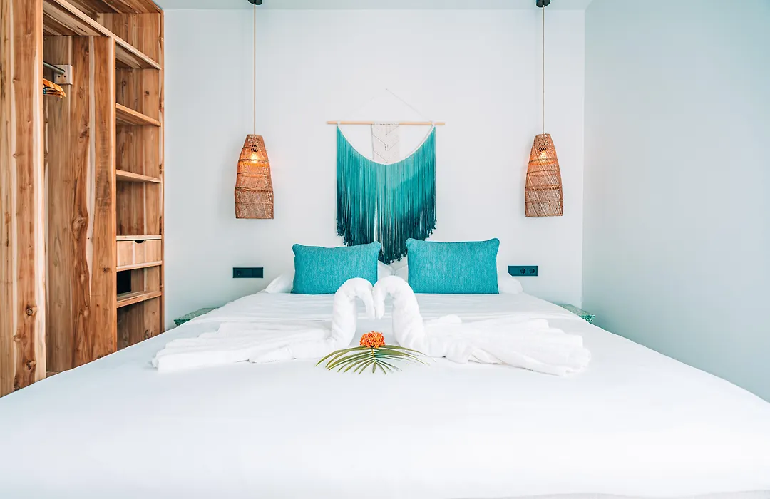 Van Der Valk Plaza Resort Bonaire-1