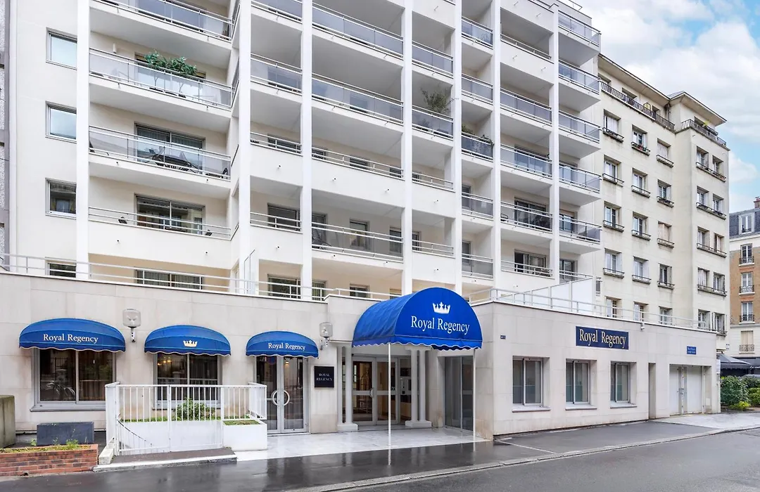 Royal Regency Paris Vincennes-1