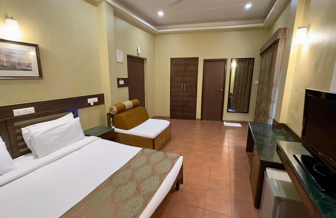 Upper Deck Resort - Highest Peak, Lonavala-1