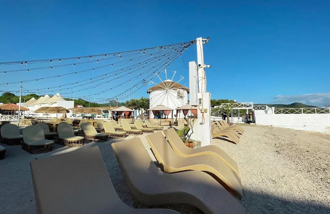 The Beach Calatagan Mediterraneo Powered By Cocotel-1