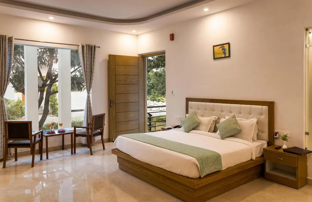 The White Oak Corbett Spa & Resort-1