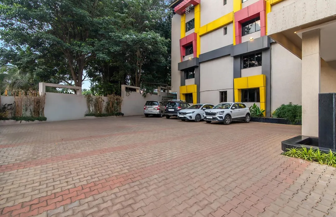 Sterling Yelagiri-1