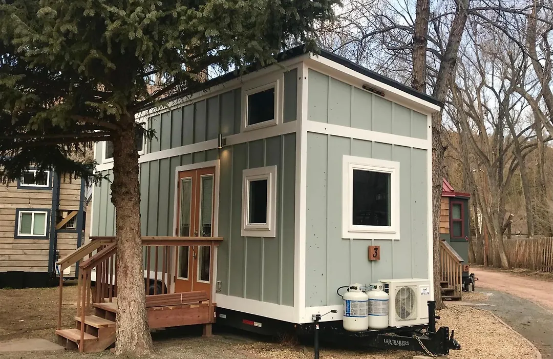 Weecasa Tiny Home Resort-1