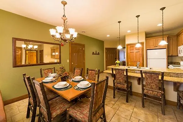 2Br Westgate Resort Sleeps 10 - Smoky Mtn Condo With Free Water Park-1