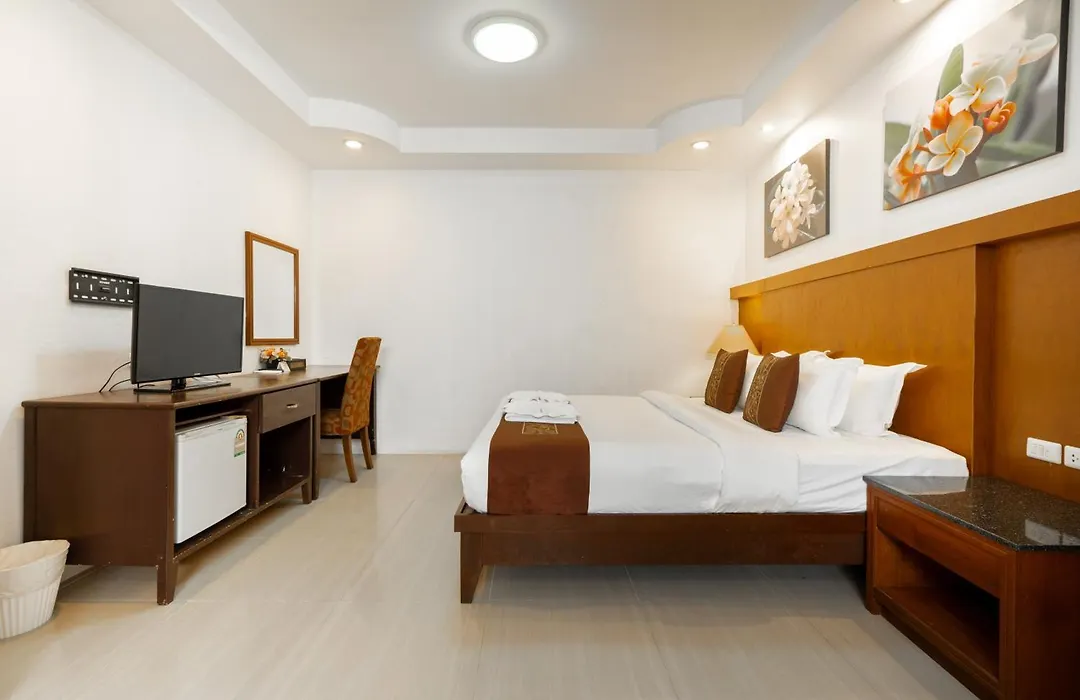 Phuket Leelavadee Hua Ting Resort-1