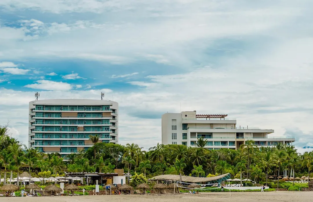 Grand Luxxe Two Bedroom Suite - Nuevo Vallarta-1