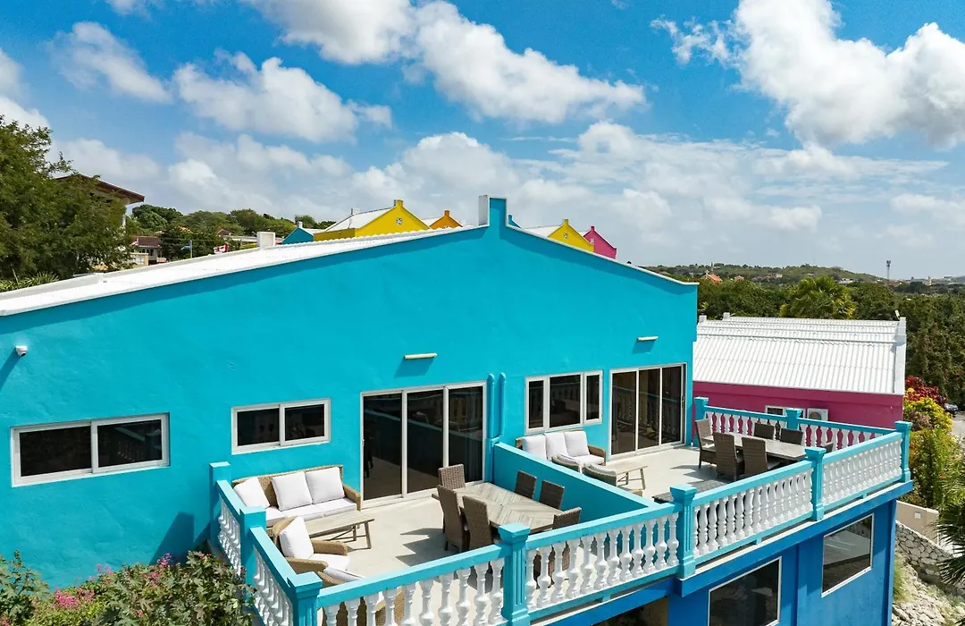 Merakii Seaview Escape Curacao-1