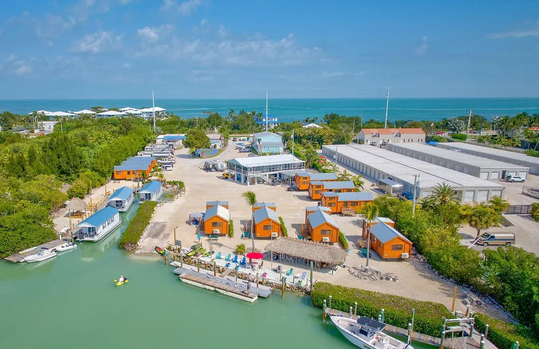Cabins At Bonefish Bay-1