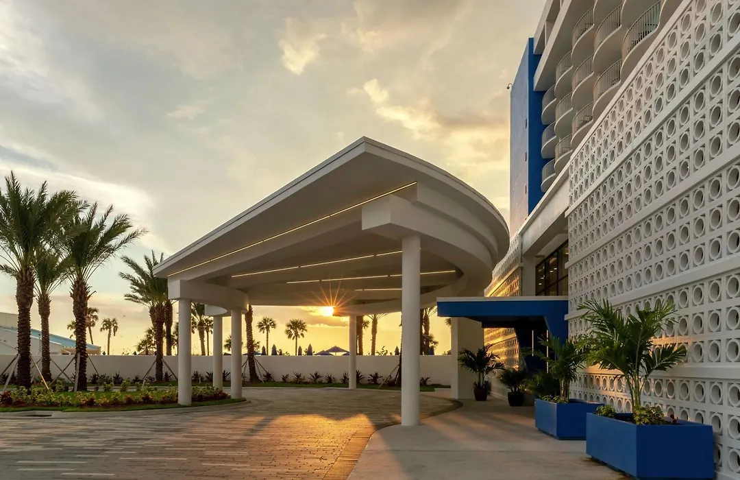 Hilton Clearwater Beach Resort & Spa-1