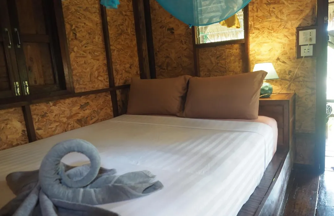 Little Eden Bungalows-1