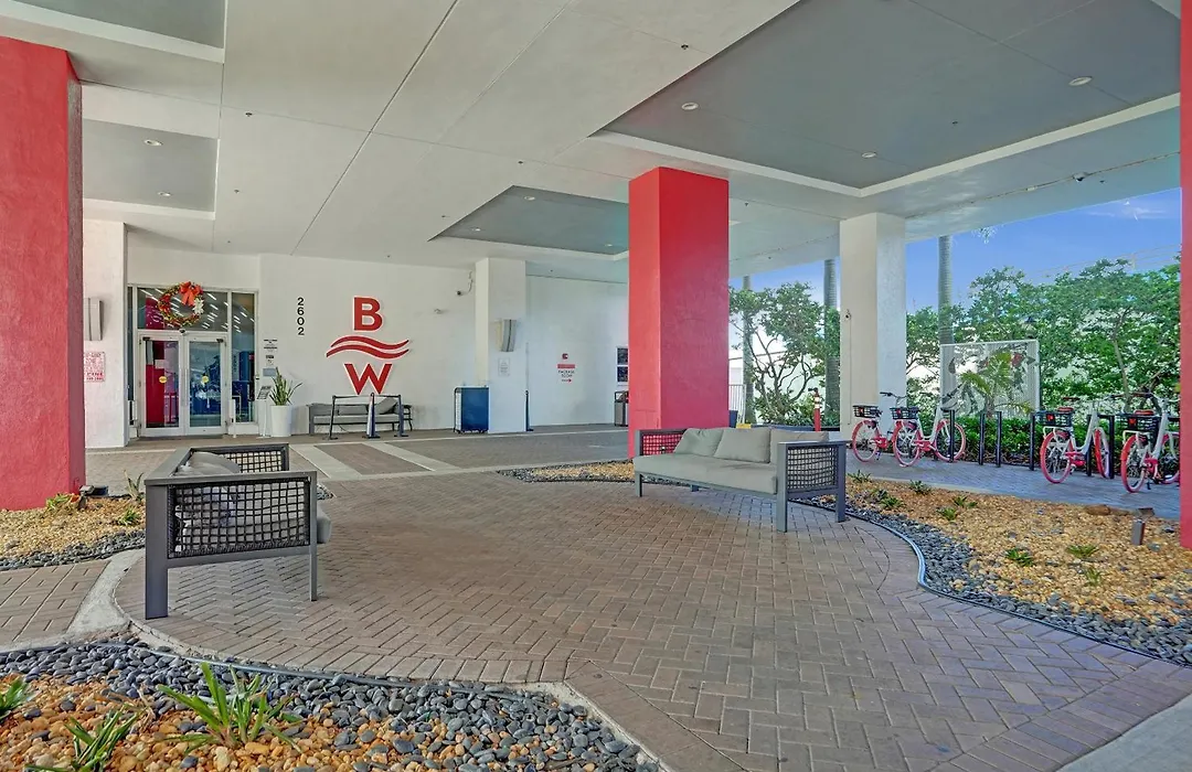 Beachwalk Condohotel-1