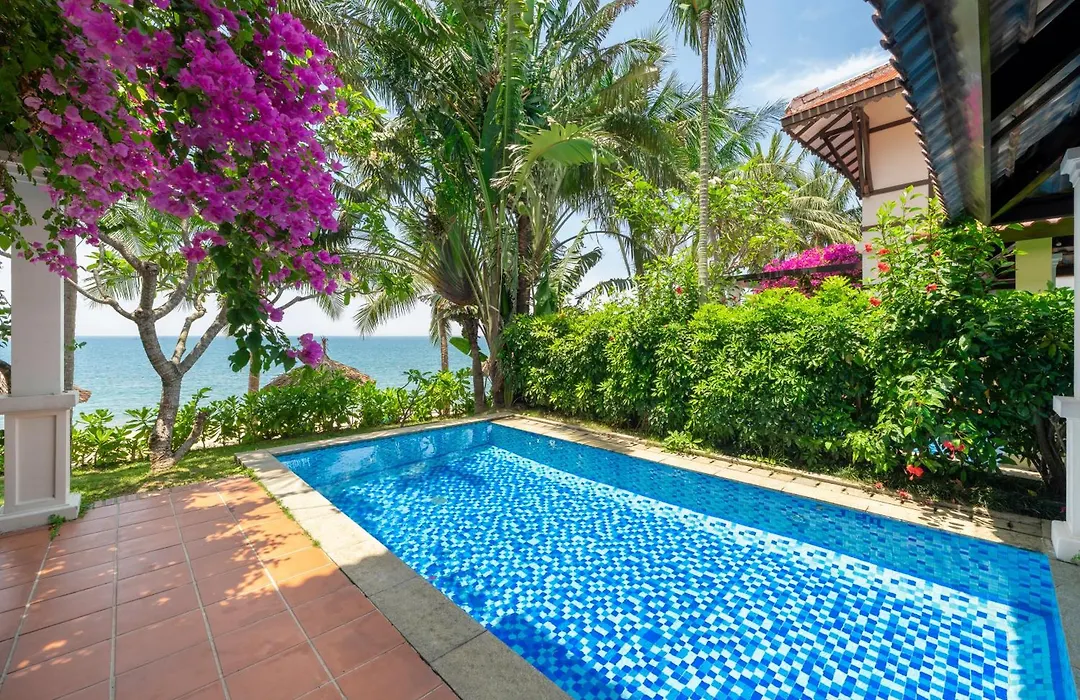 Son Tra Beach Resort & Spa Danang-1