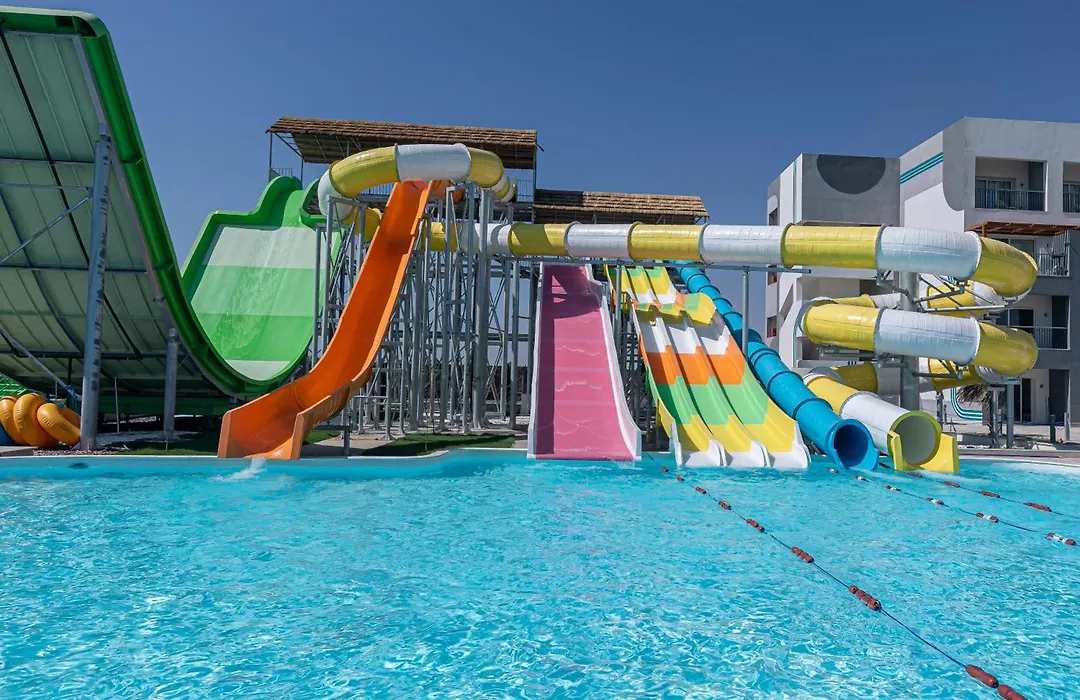 Amwaj Beach Club Abu Soma-1