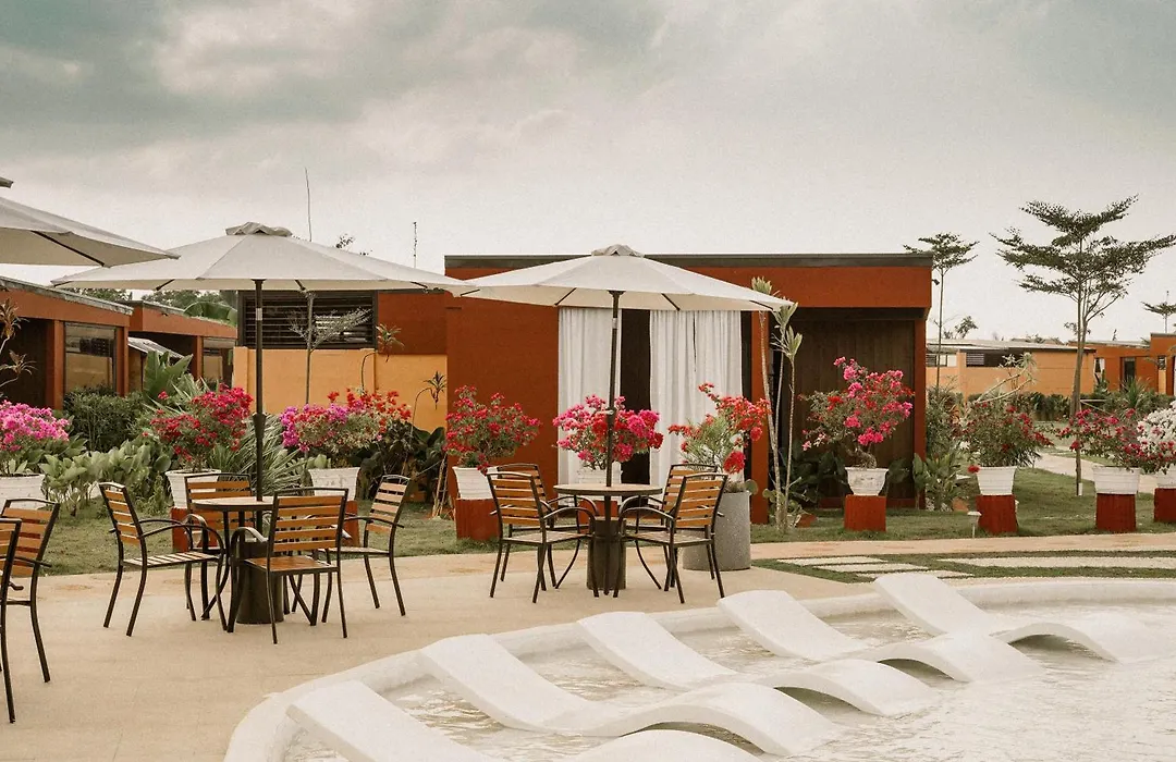 Como Laya Resort-1