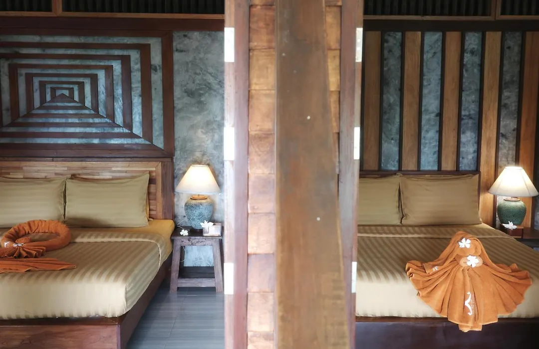 Phi Phi Relax Beach Resort-1