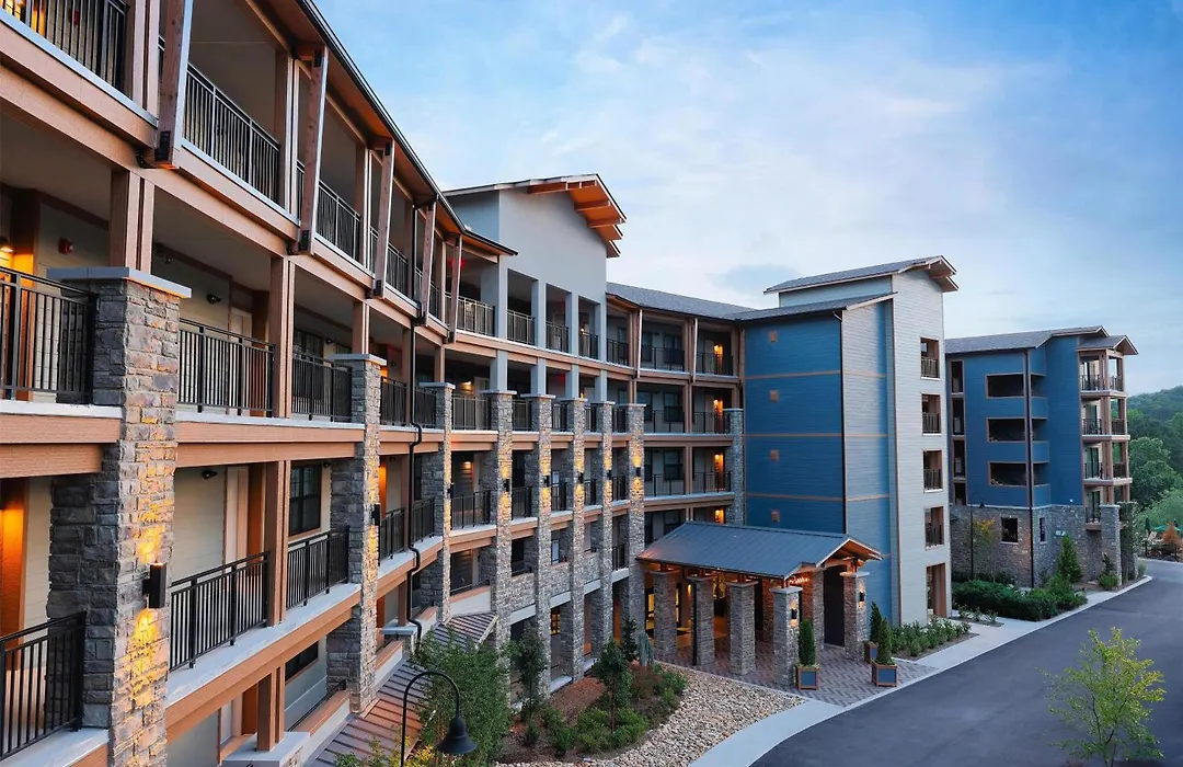 Hilton Vacation Club Mill Springs Lodge Pigeon Forge-1