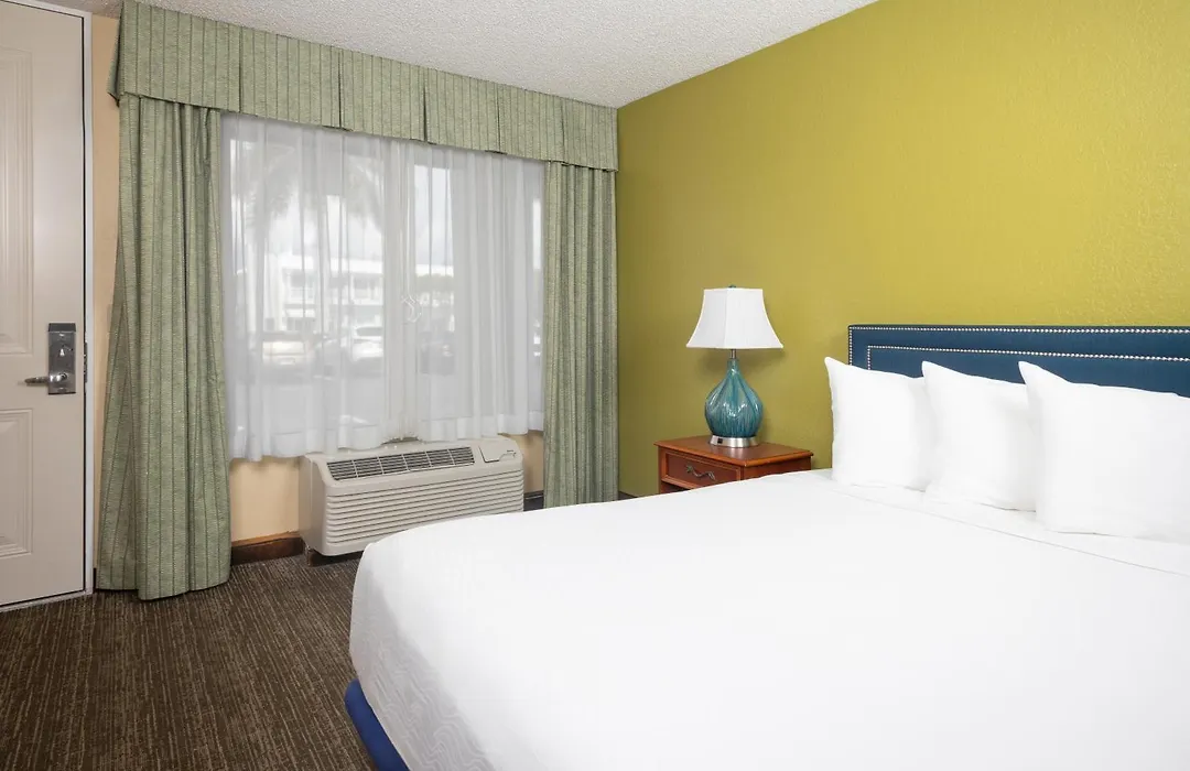 Ocean Breeze Inn Vero Beach-1
