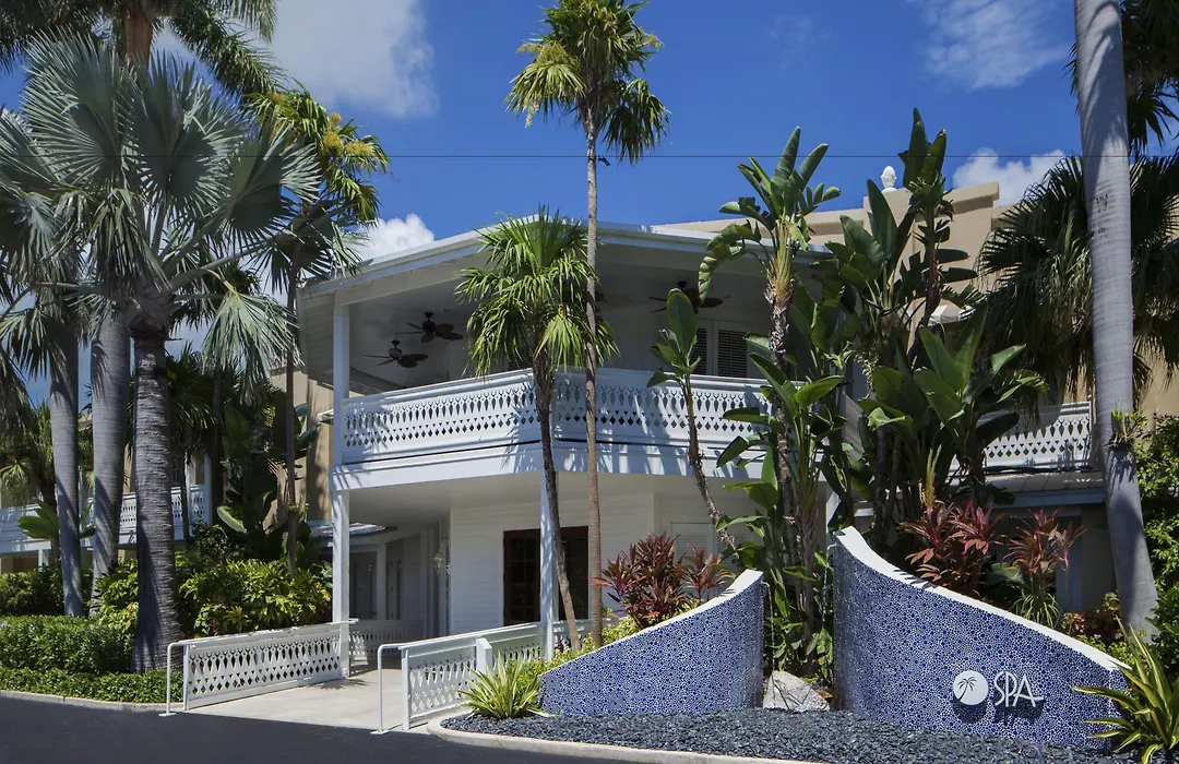 Pier House Resort&Spa-1