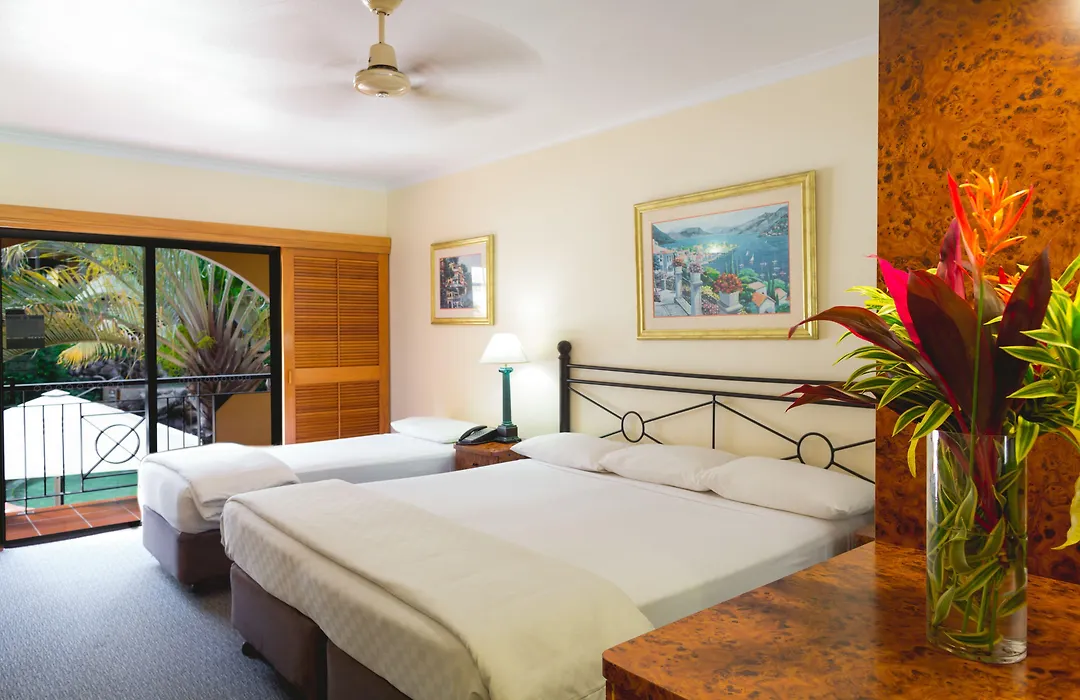 Palm Royale Cairns-1