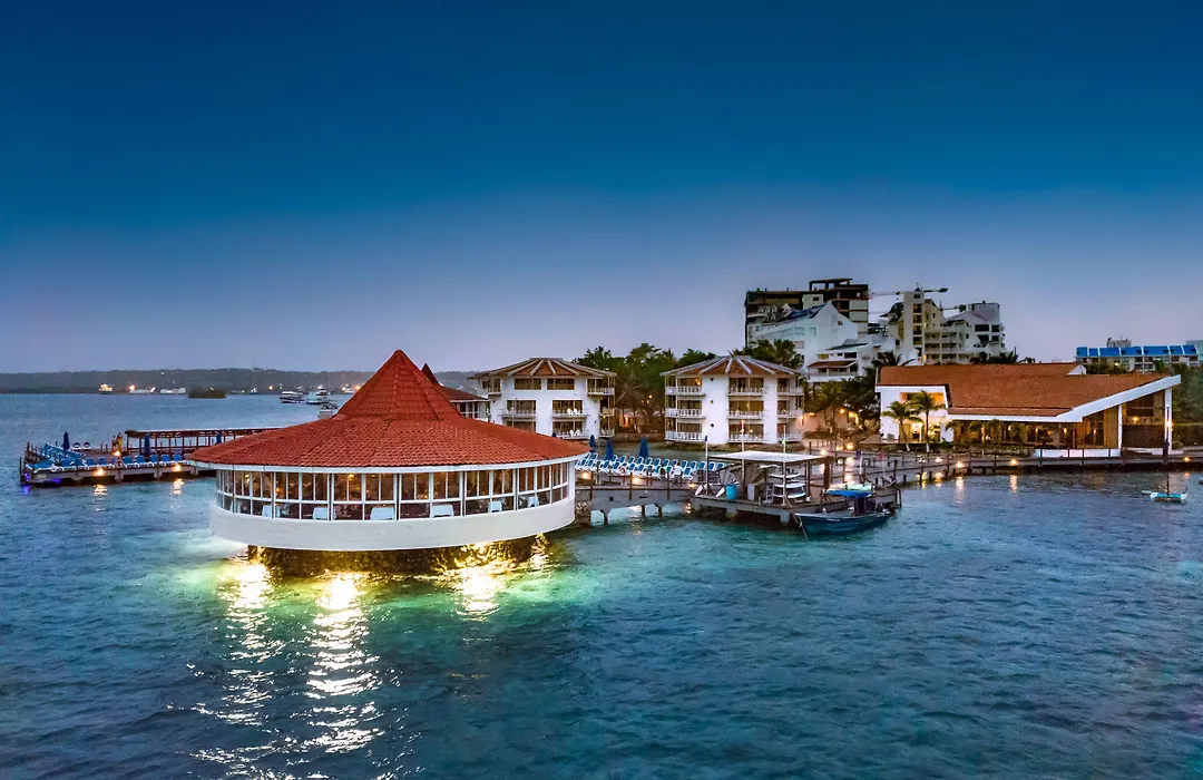 Decameron Aquarium-1