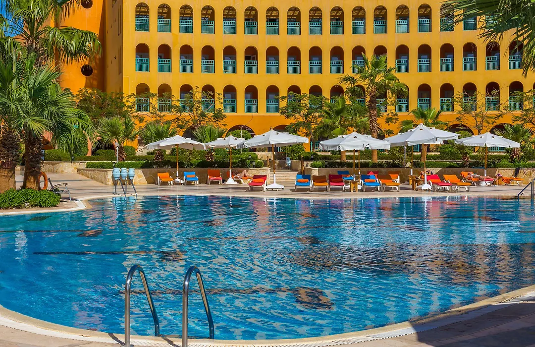 Strand Beach Resort-1