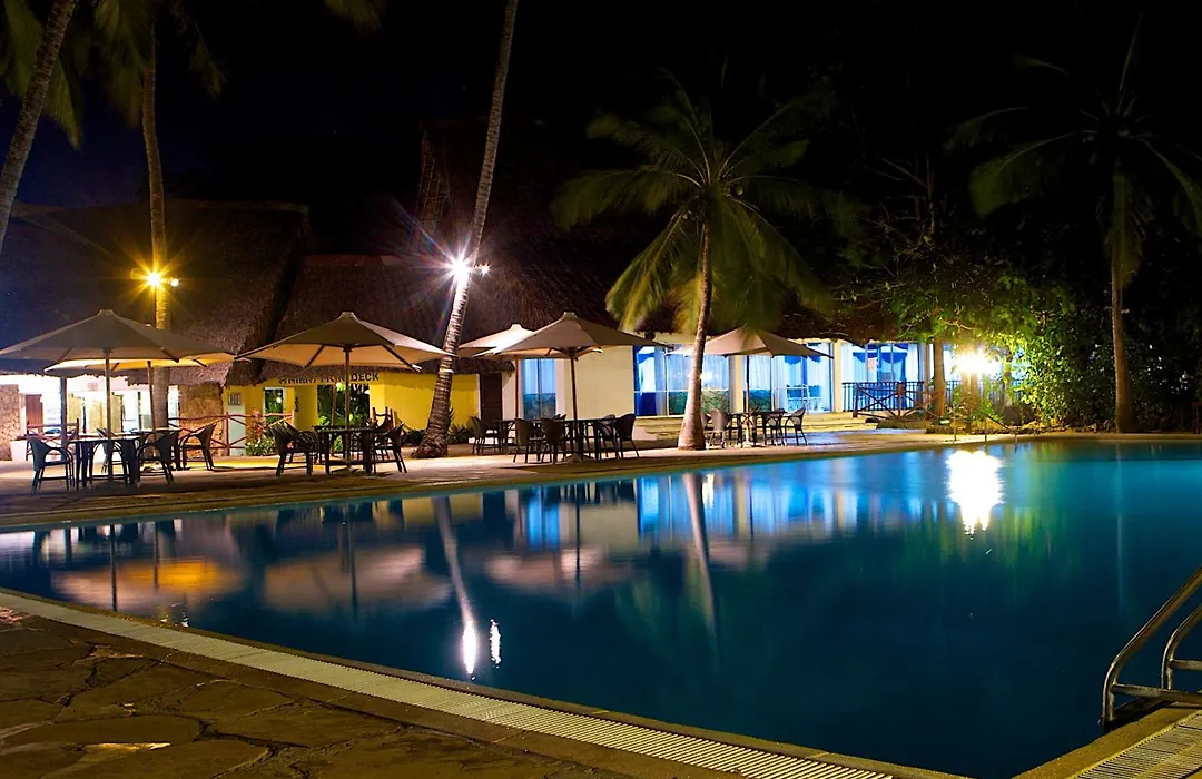Voyager Beach Resort-1