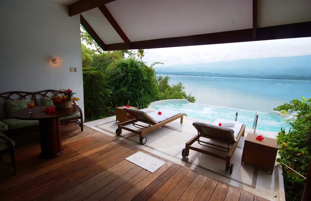 Badian Island Wellness Resort-1
