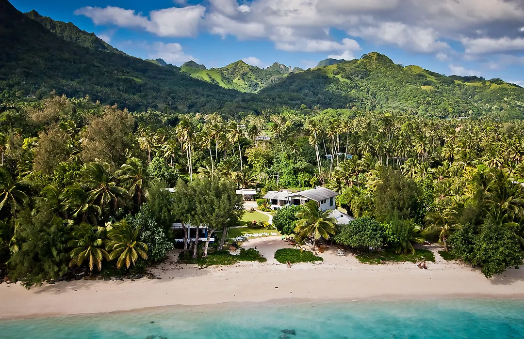 Aroa Beachside Resort-1