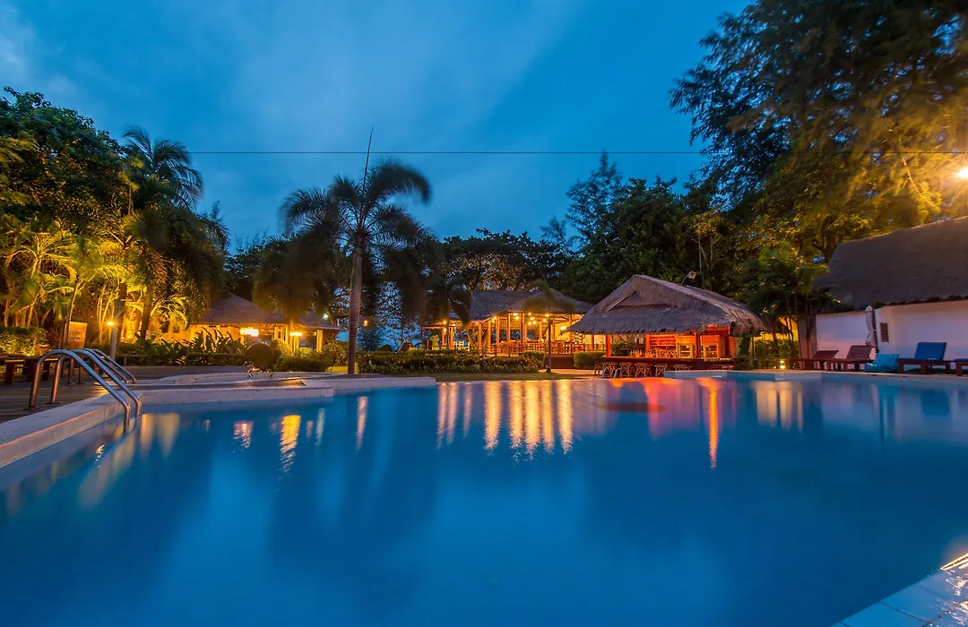 Twinbay Resort-1