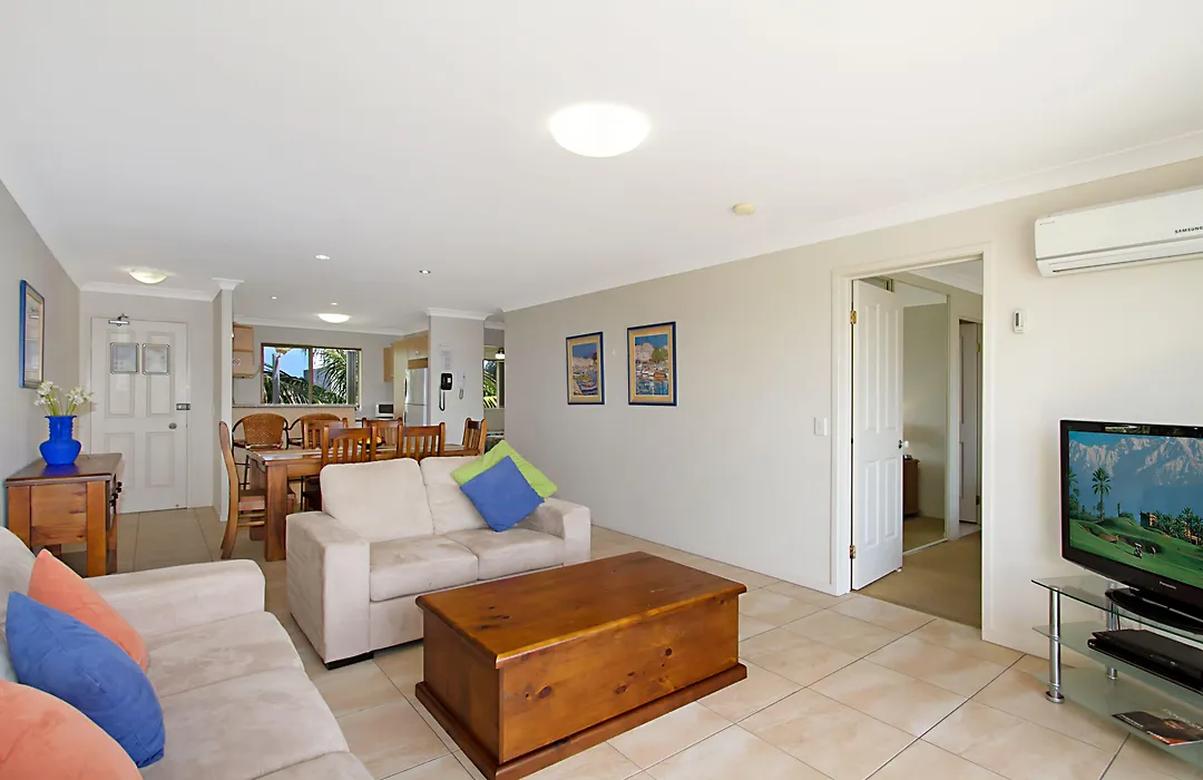 Golden Riviera Absolute Beachfront Resort-1