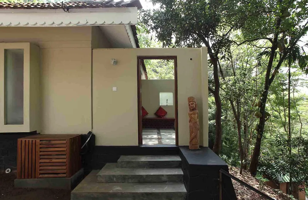 Rainforest Resort-1