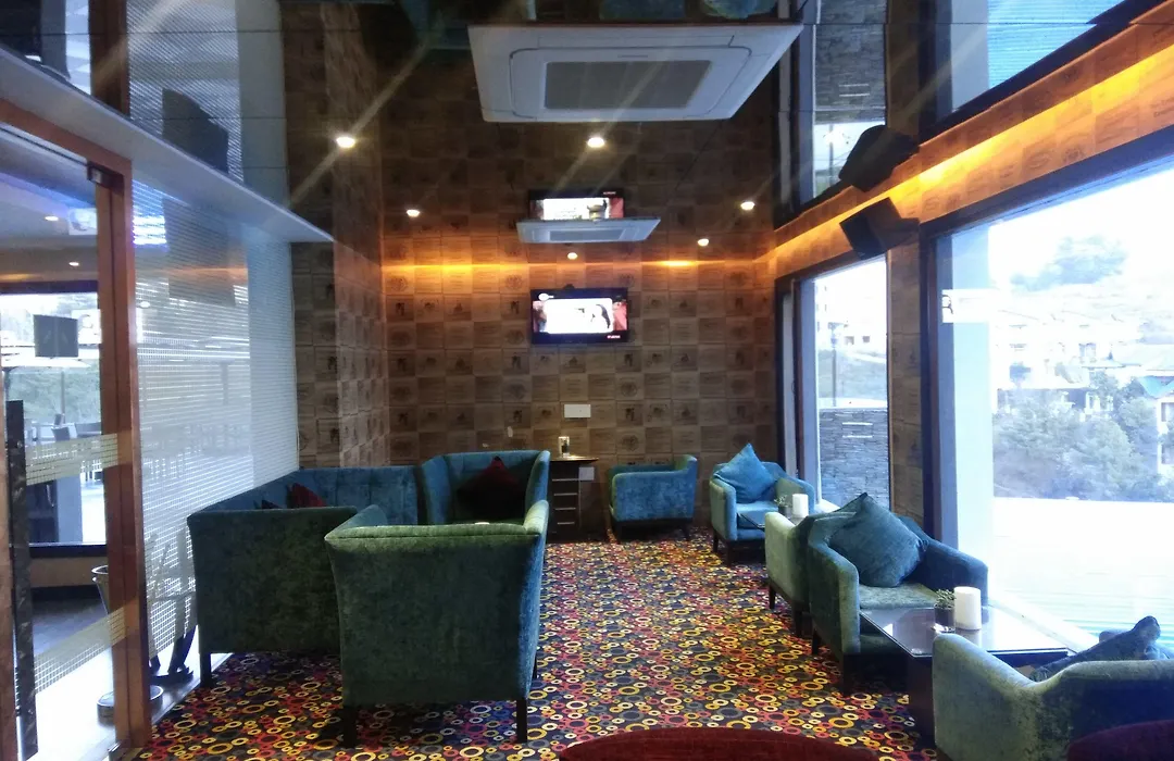 Marigold Sarovar Portico Shimla With Heated Pool And Ac Rooms-A Resort Cottage And Spa-1