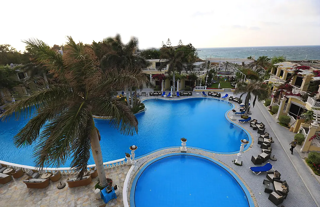 Paradise Inn Beach Resort-1