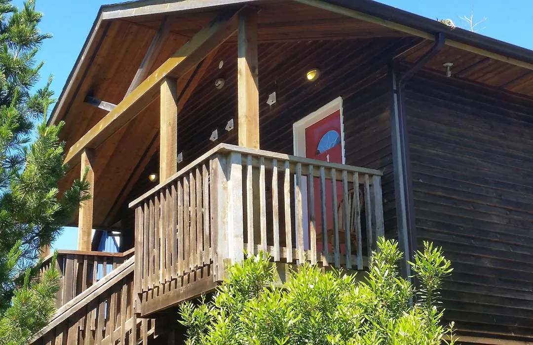 Reef Point Cottages-1
