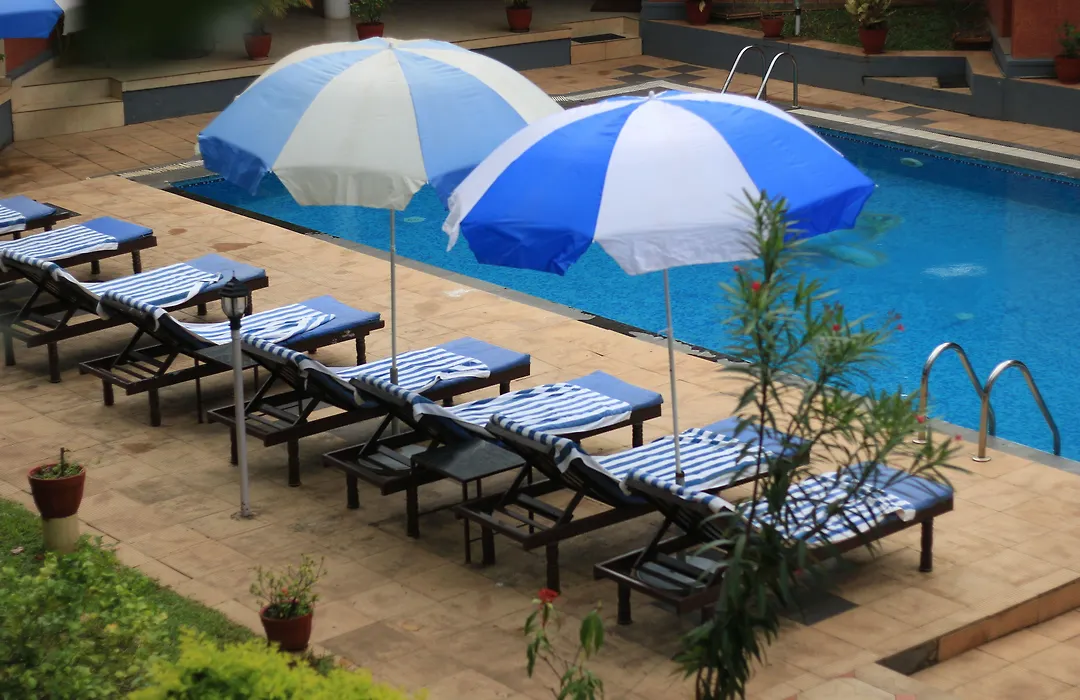 Deshadan Cliff & Beach Resort,Varkala-1