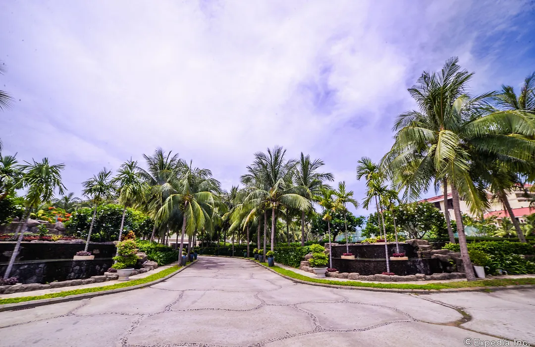 Olalani Resort & Condotel-1