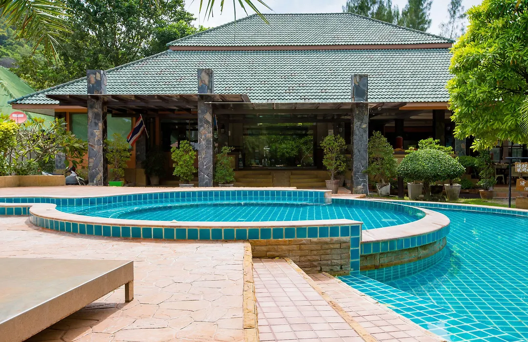 Phi Phi Andaman Beach Resort-1