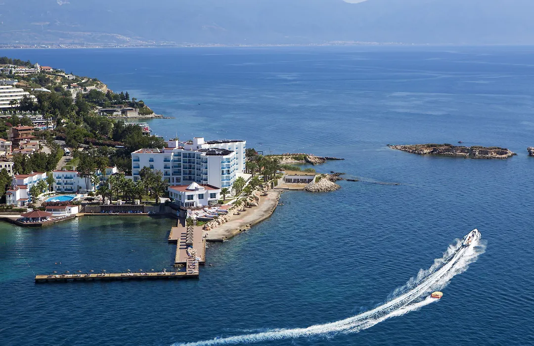 Le Bleu Hotel & Resort Kusadasi-1